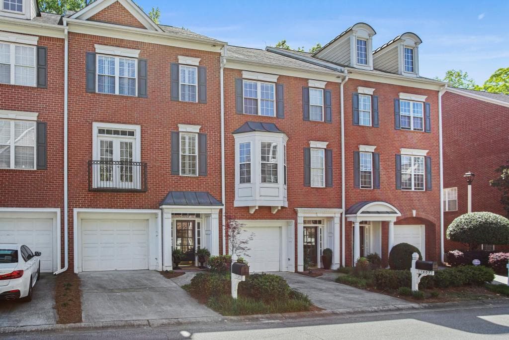 1405 Waters Edge Trail, Roswell, GA 30075 — most recent listing photo