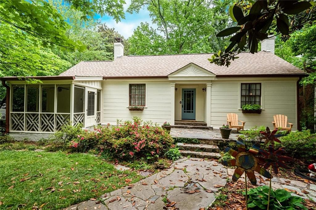 5 bedroom, 3 bathroom, 2,638 sq ft single family residence sold at 154 Avery Street, Decatur, GA 30030