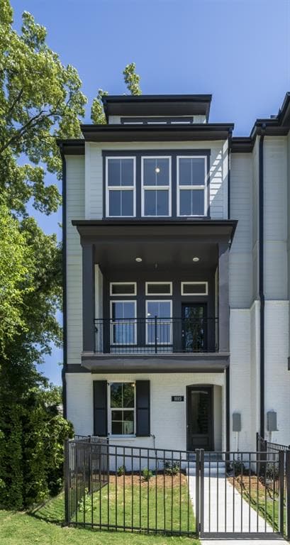 1015 Katie Kerr Drive 15, Decatur, GA 30030 — most recent listing photo