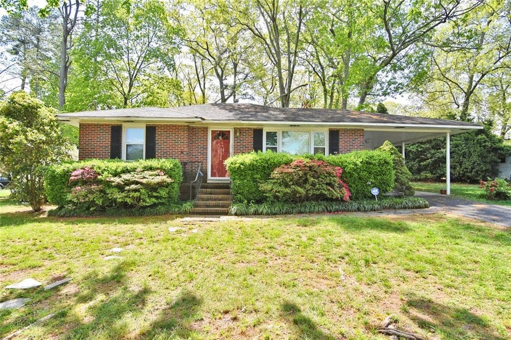 2028 Freywood Drive, Marietta, GA 30067 — most recent listing photo