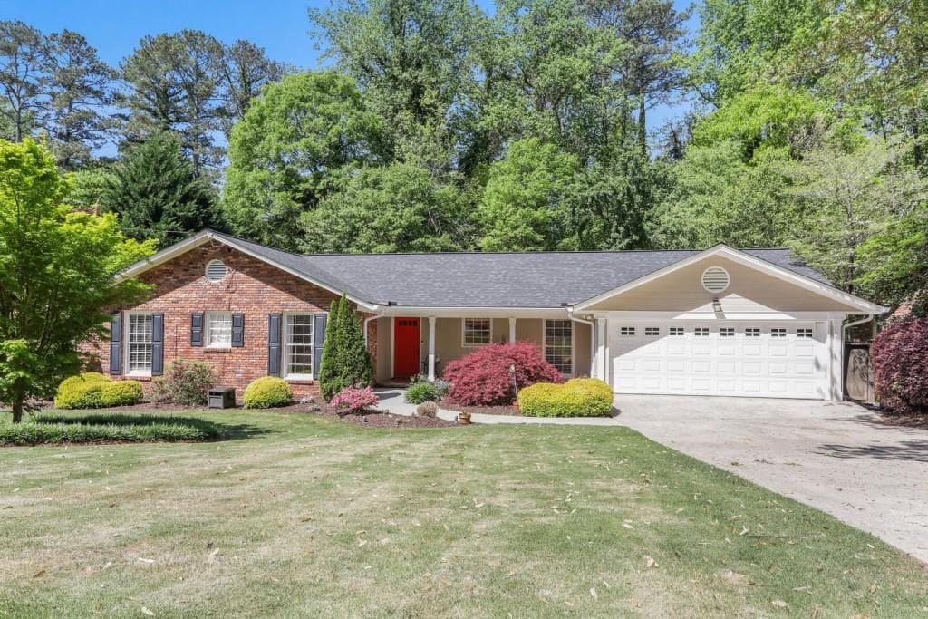 6870 Heathfield Drive, Atlanta, GA 30328 — most recent listing photo