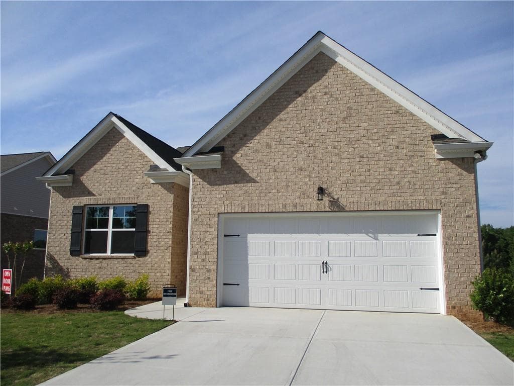 553 LILLIAN Way, Jefferson, GA 30549 — most recent listing photo