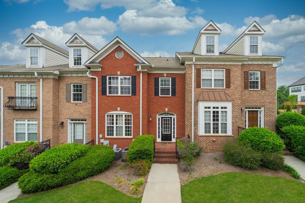 356 Holbrook Road 6, Smyrna, GA 30082 — most recent listing photo