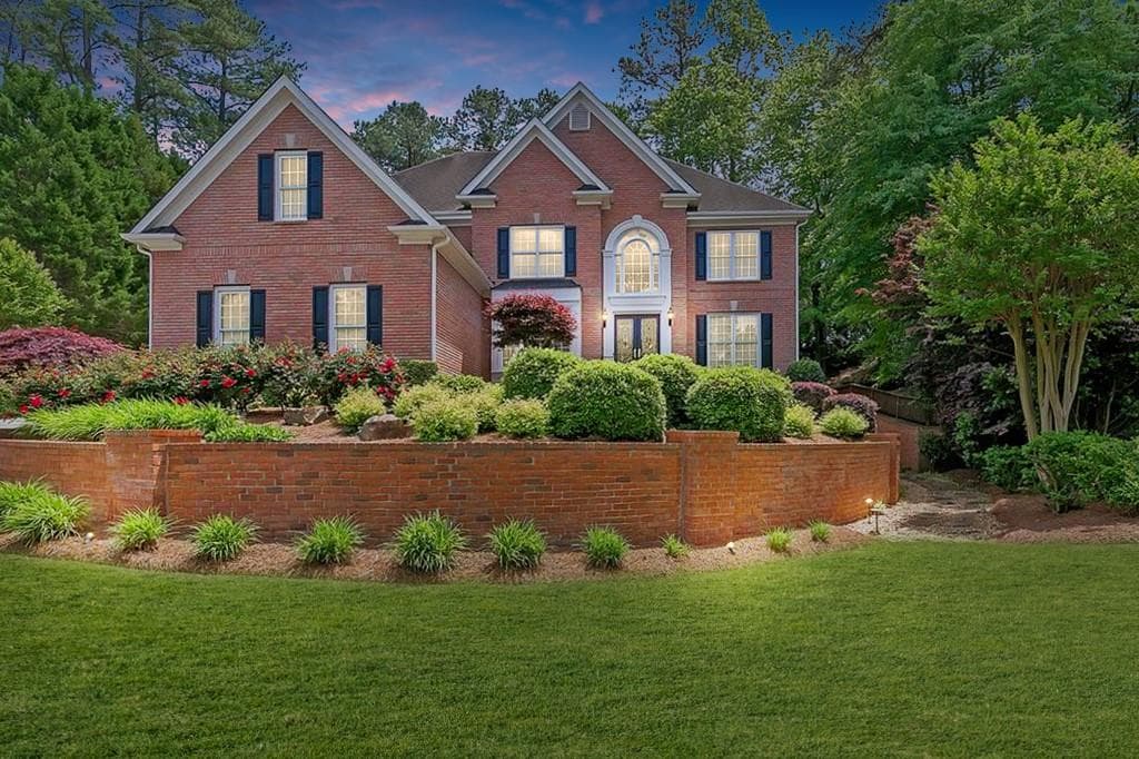 385 Kincardine Way, Alpharetta, GA 30022 — most recent listing photo