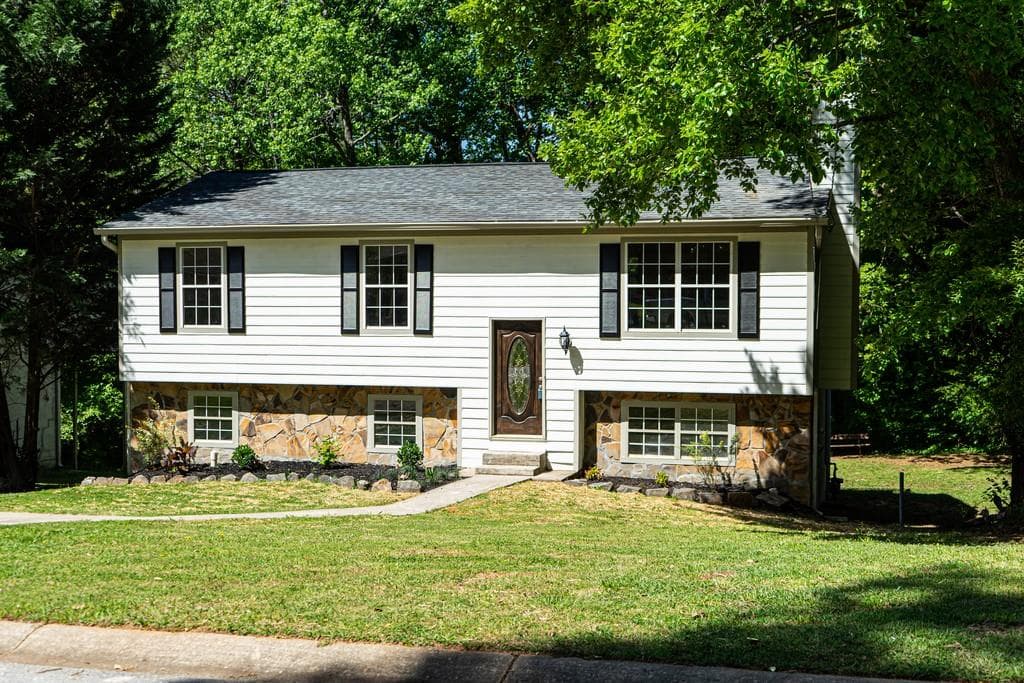 3020 Orbit Circle, Ellenwood, GA 30294 — most recent listing photo