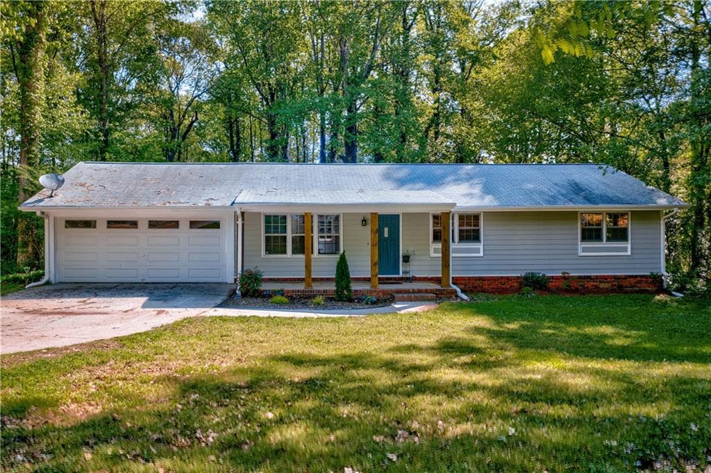 93 Lakeview Drive, Auburn, GA 30011 — most recent listing photo