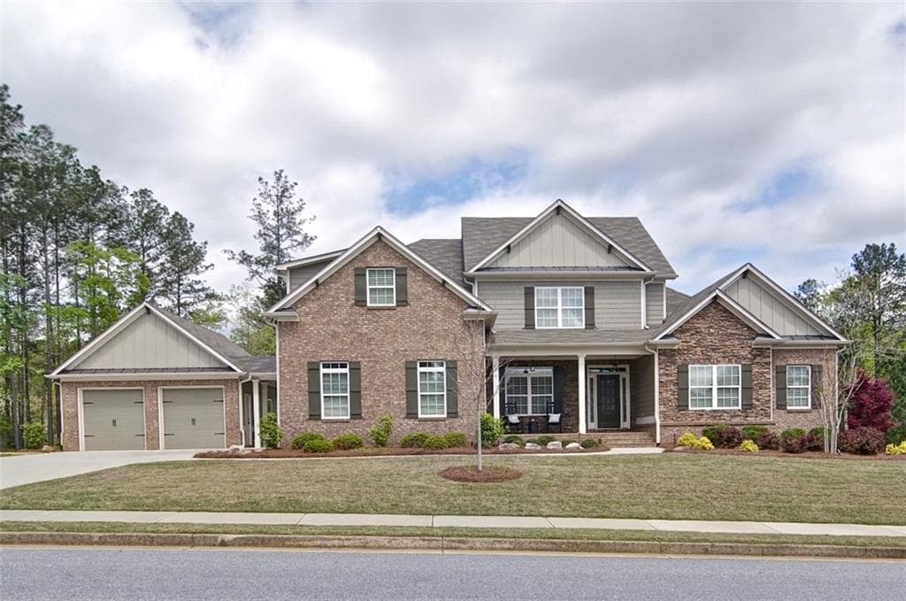 6 bedroom, 6 bathroom, 4,100 sq ft single family residence sold at 802 Double Branches Lane, Dallas, GA 30132