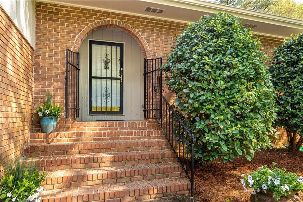 2749 Arldowne Drive, Tucker, GA 30084 — most recent listing photo