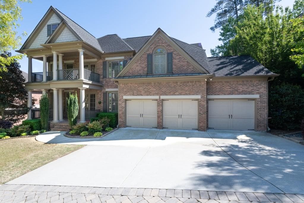 1025 Westcroft Lane, Roswell, GA 30075 — most recent listing photo