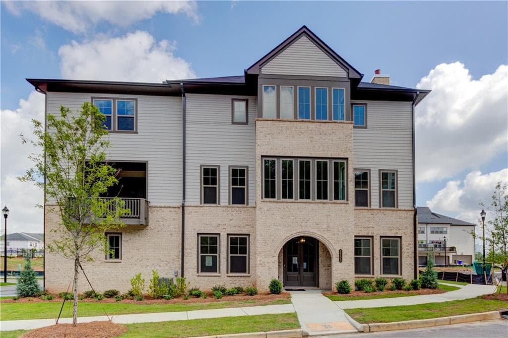 3 bedroom, 4 bathroom, 3,144 sq ft townhouse sold at 3733 Allegretto Circle 178, Atlanta, GA 30339