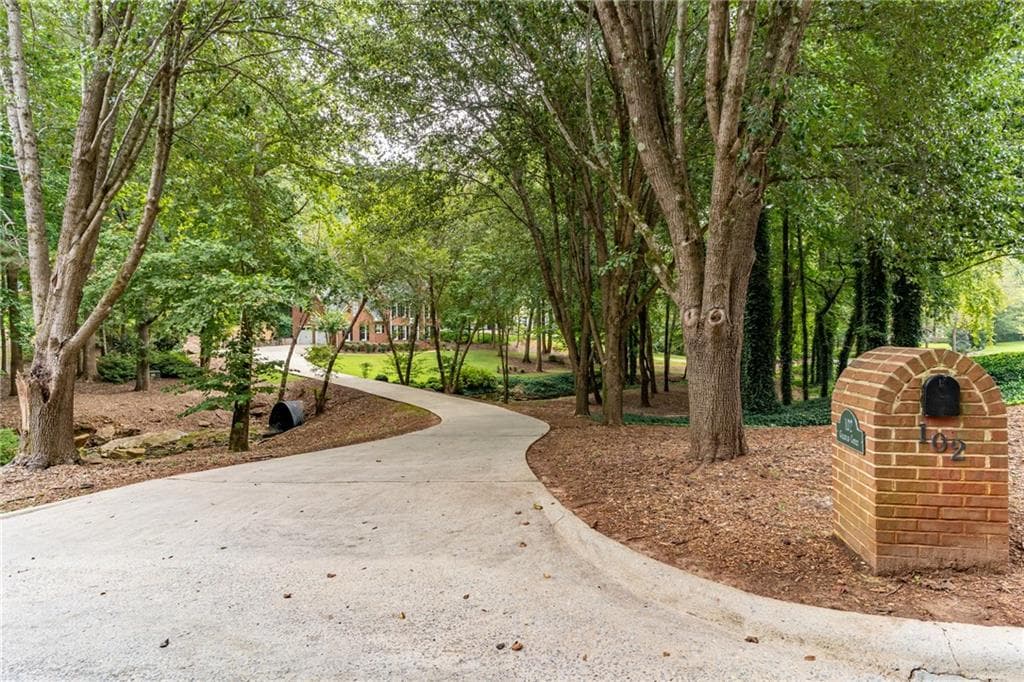 4 bedroom, 3 bathroom, 3,109 sq ft single family residence sold at 102 Chablis Court, Braselton, GA 30517