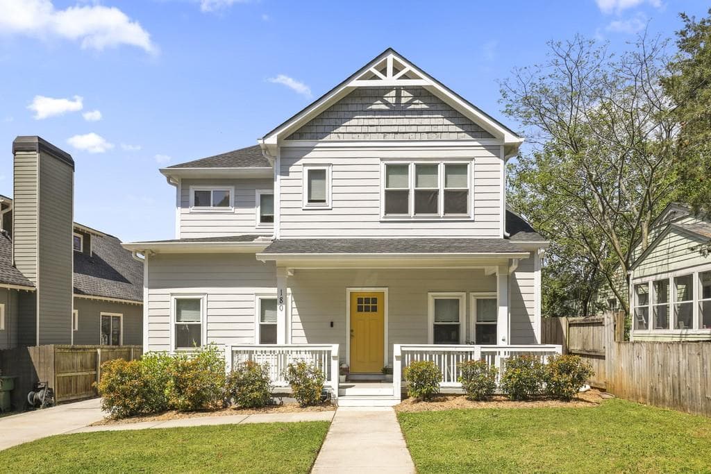 4 bedroom, 3 bathroom, 2,673 sq ft single family residence sold at 180 Murray Hill Avenue, Atlanta, GA 30317