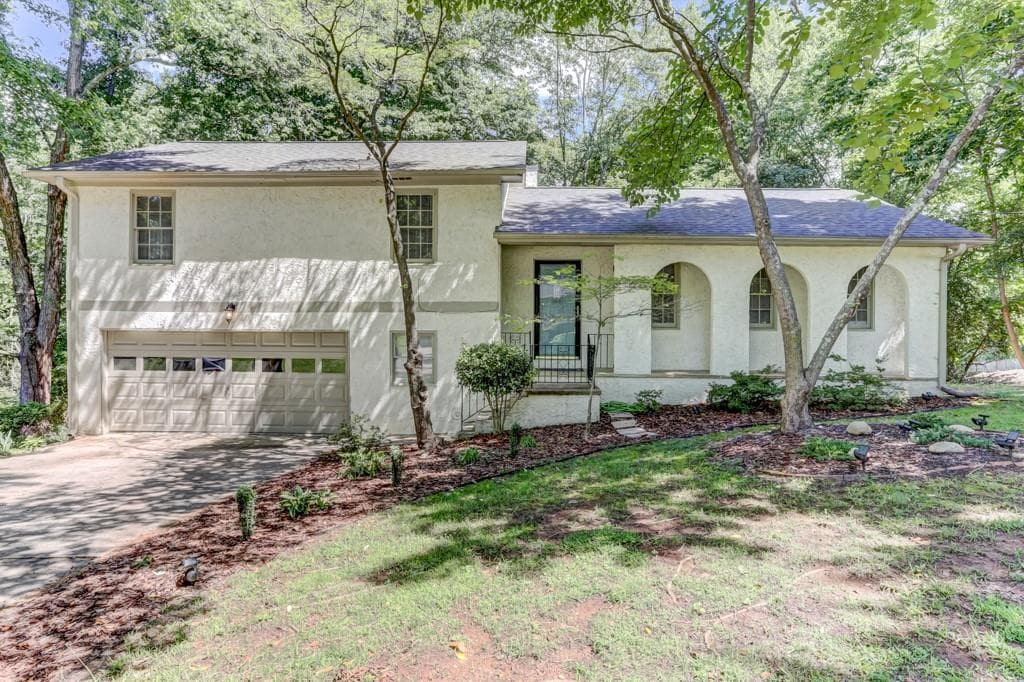 2141 Summerville Court, Marietta, GA 30062 — most recent listing photo