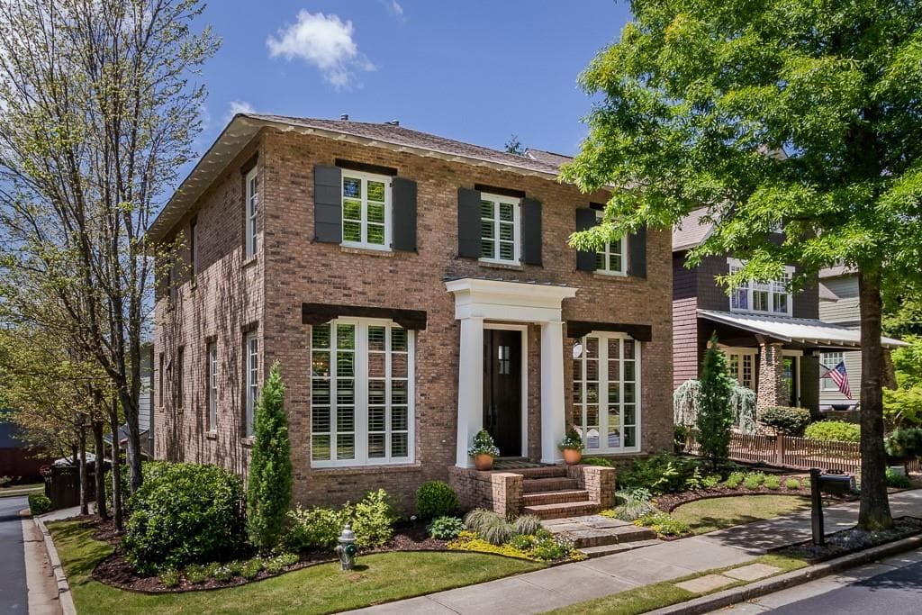 5 bedroom, 4 bathroom, 3,435 sq ft single family residence sold at 175 Centennial Trace, Roswell, GA 30076