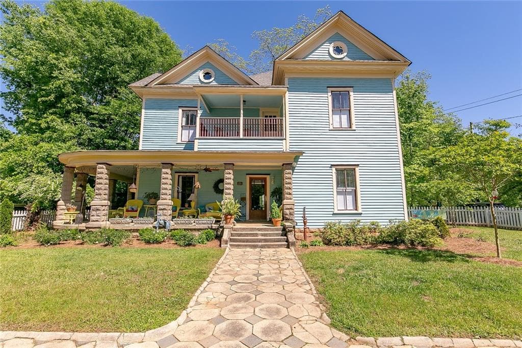 5 bedroom, 3 bathroom, 3,179 sq ft single family residence sold at 4450 Maple Drive, Acworth, GA 30101
