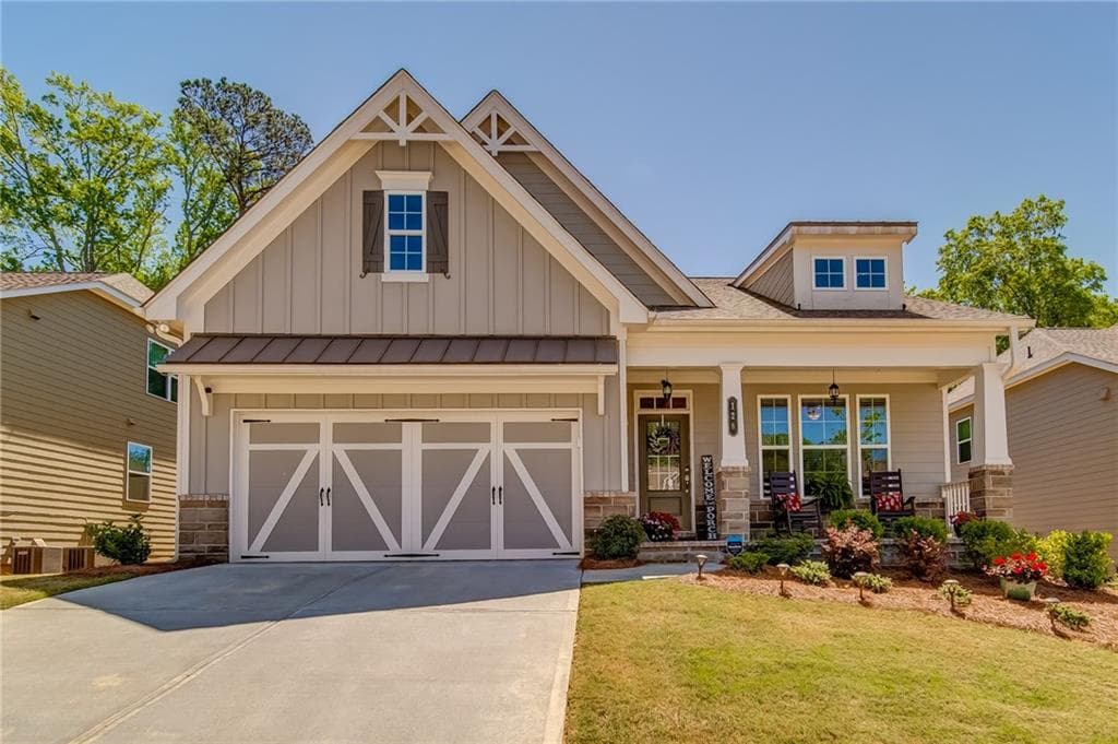 3 bedroom, 2 bathroom, 1,636 sq ft single family residence sold at 128 Bergenia Way, Canton, GA 30115
