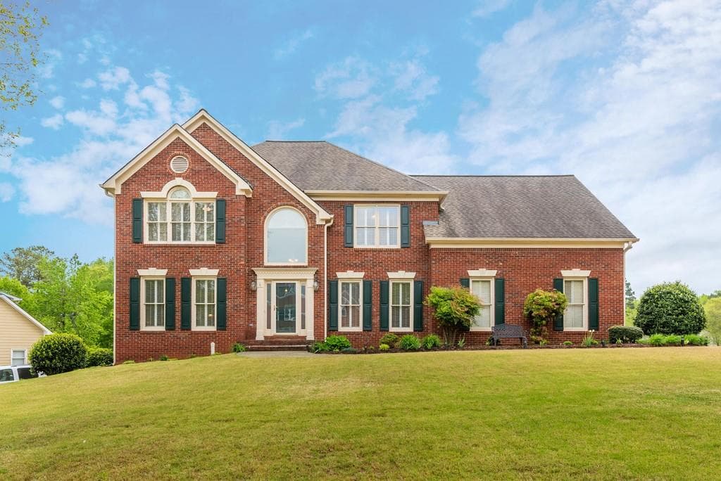 5 bedroom, 4 bathroom, 4,184 sq ft single family residence sold at 2252 Saluda Lane, Acworth, GA 30101