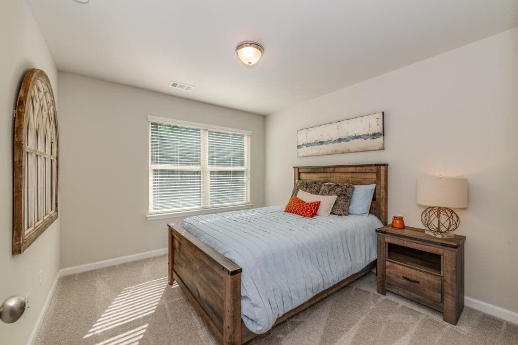 3 bedroom, 3 bathroom, 1,891 sq ft townhouse sold at 483 Jefferson Chase Street 3202, Atlanta, GA 30354