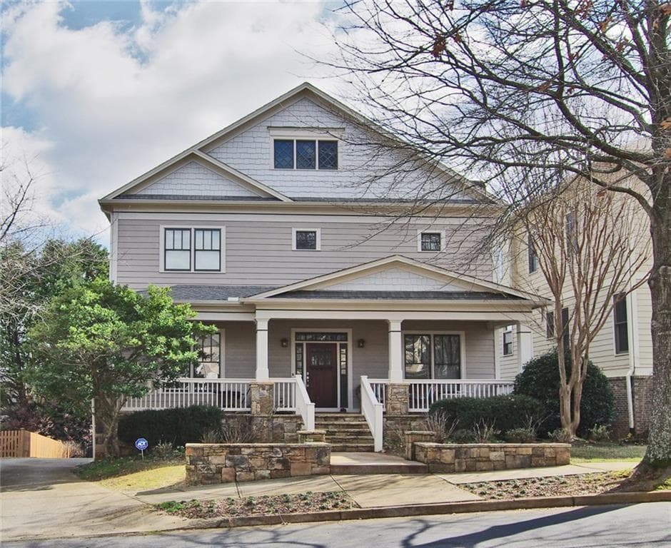 917 Manor Parc Drive, Decatur, GA 30030 — most recent listing photo