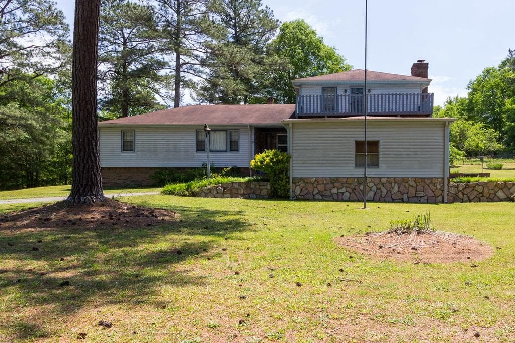 4 bedroom, 2 bathroom, 2,901 sq ft single family residence sold at 3685 Claude Brewer Road, Loganville, GA 30052