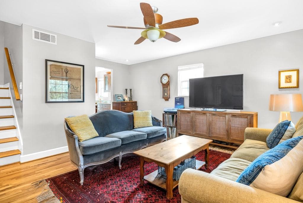3 bedroom, 3 bathroom, 1,476 sq ft single family residence sold at 1736 Oakview Road, Decatur, GA 30030