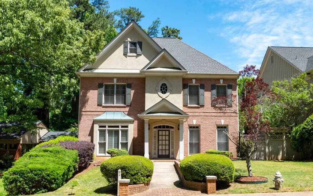 2358 Briarcliff Commons, Atlanta, GA 30345 — most recent listing photo