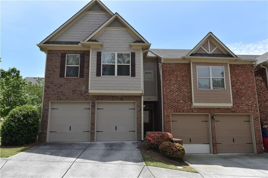 3 bedroom, 3 bathroom, 1,847 sq ft townhouse sold at 2250 Oakland Downs Way, Lawrenceville, GA 30044