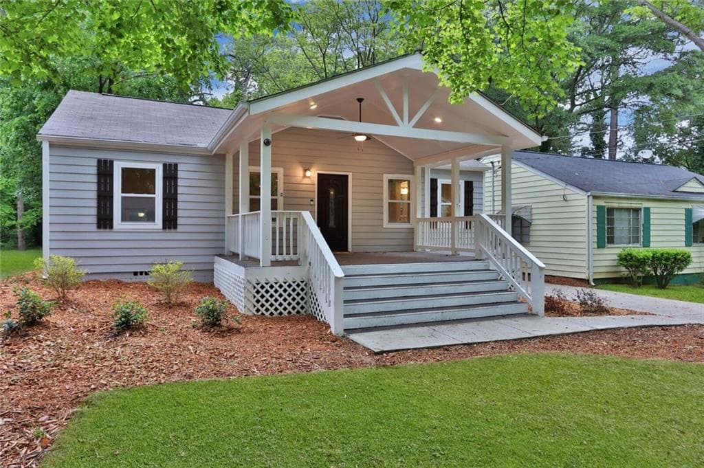 3 bedroom, 3 bathroom, 1,697 sq ft single family residence sold at 1401 Mims Street, Atlanta, GA 30314