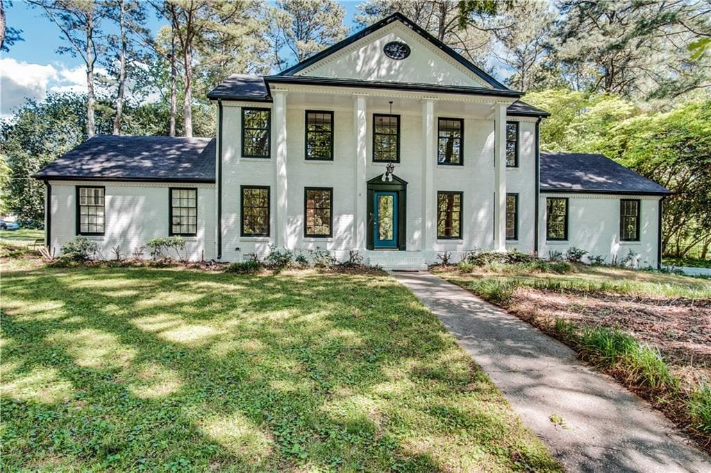 4 bedroom, 4 bathroom, 2,752 sq ft single family residence sold at 2219 Stratmor Drive, Smoke Rise, GA 30087