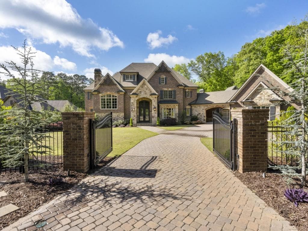 5010 Timber Ridge Road, Marietta, GA 30068 — most recent listing photo