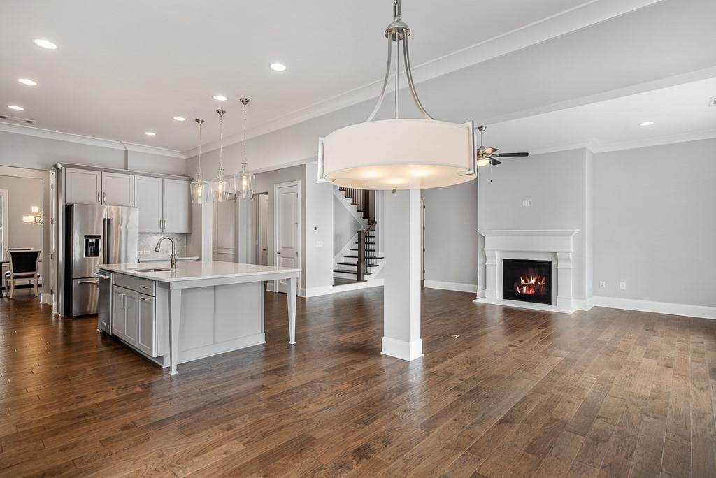 6470 Meridian Way, Sandy Springs, GA 30328 — most recent listing photo