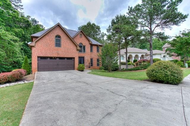 195 PARKVIEW TRACE Pass, Lilburn, GA 30047 — most recent listing photo