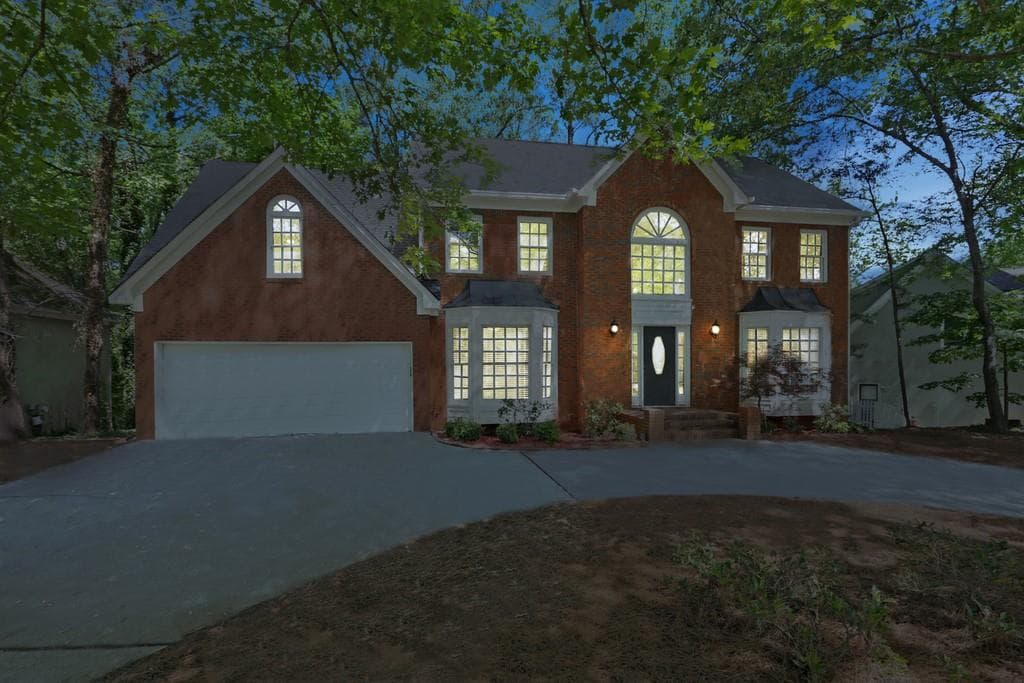5 bedroom, 3 bathroom, 3,508 sq ft single family residence sold at 5658 Brookstone Drive, Acworth, GA 30101