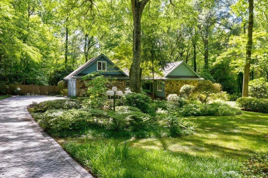 4185 Gatewood Lane, Peachtree Corners, GA 30097 — most recent listing photo