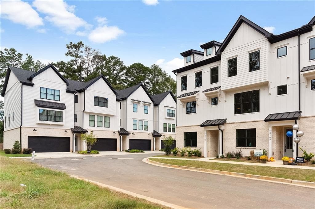 3177 Kincaid Drive, Decatur, GA 30033 — most recent listing photo