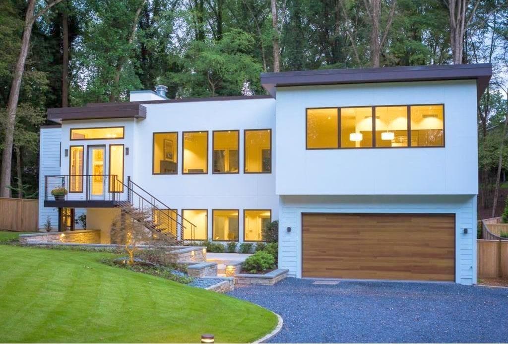 4 bedroom, 5 bathroom, 3,800 sq ft single family residence sold at 1311 Hopkins Terrace, Atlanta, GA 30324