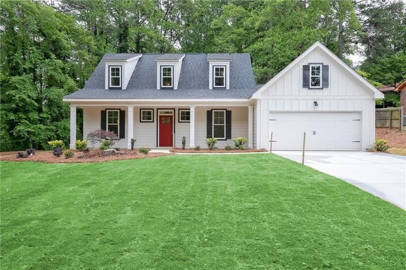 3 bedroom, 3 bathroom, 1,957 sq ft single family residence sold at 842 Pine Lake Drive, Marietta, GA 30064
