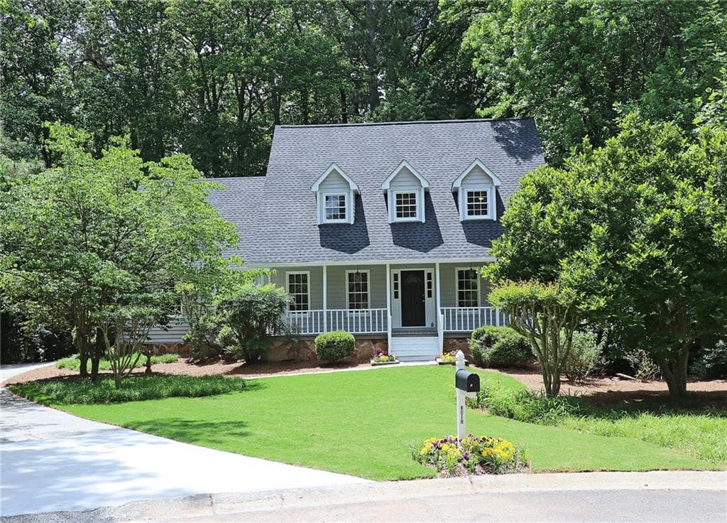 6 bedroom, 4 bathroom, 3,326 sq ft single family residence sold at 3812 EMERSON Street, Marietta, GA 30062