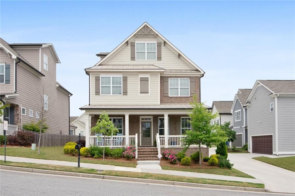 3 bedroom, 3 bathroom, 3,135 sq ft single family residence sold at 1783 Westmoreland Lane, Atlanta, GA 30318