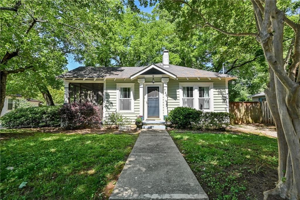2 bedroom, 2 bathroom, 1,056 sq ft single family residence sold at 749 Dalerose Avenue, Decatur, GA 30030