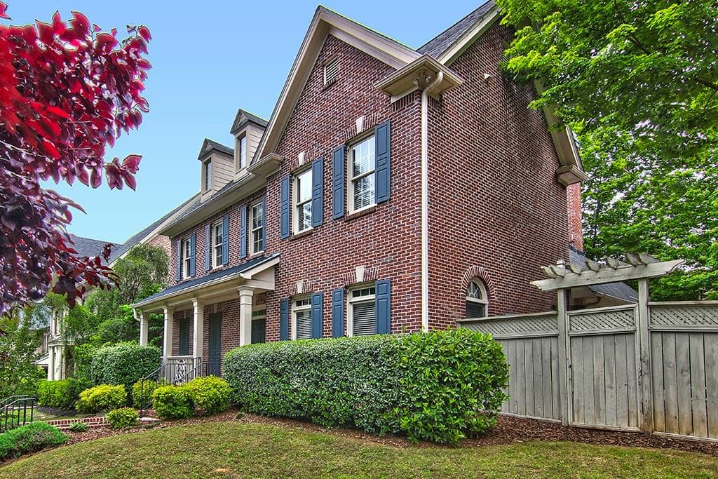2324 Briarcliff Commons, Atlanta, GA 30345 — most recent listing photo