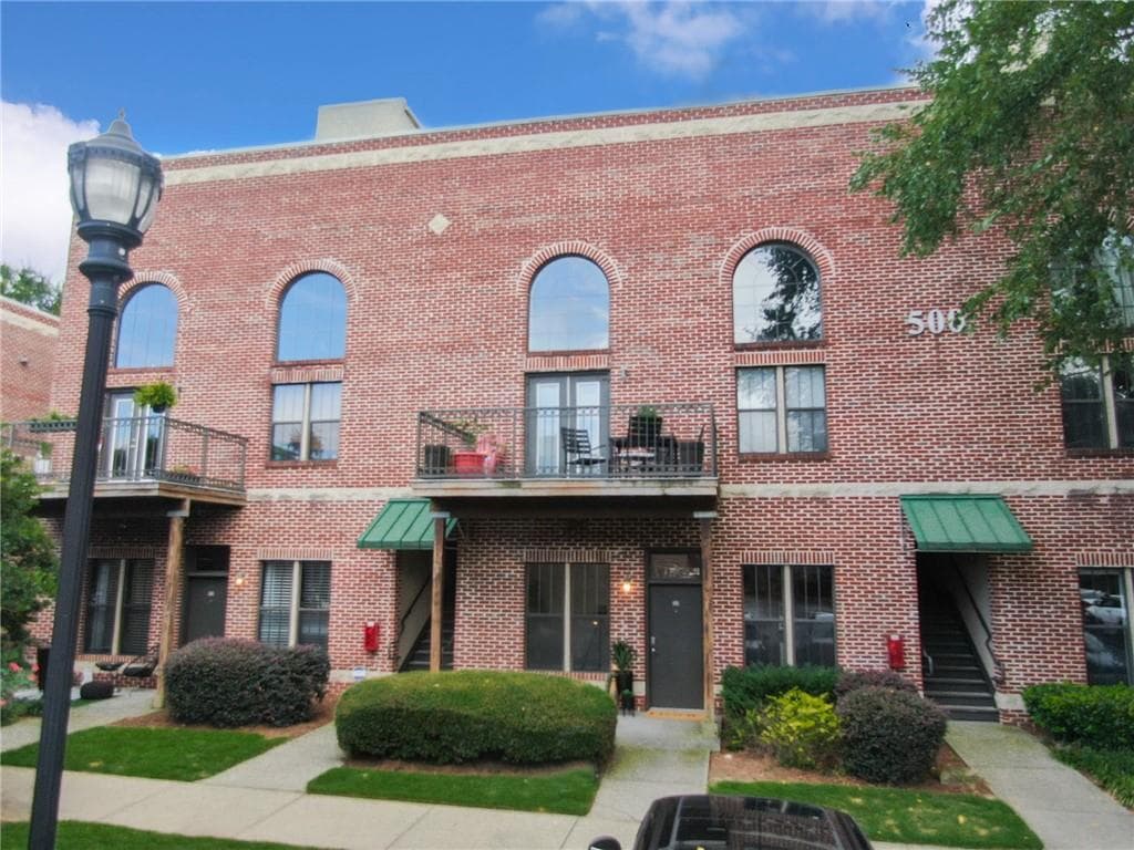 1 bedroom, 1 bathroom, 724 sq ft condominium sold at 791 Wylie Street 503, Atlanta, GA 30316