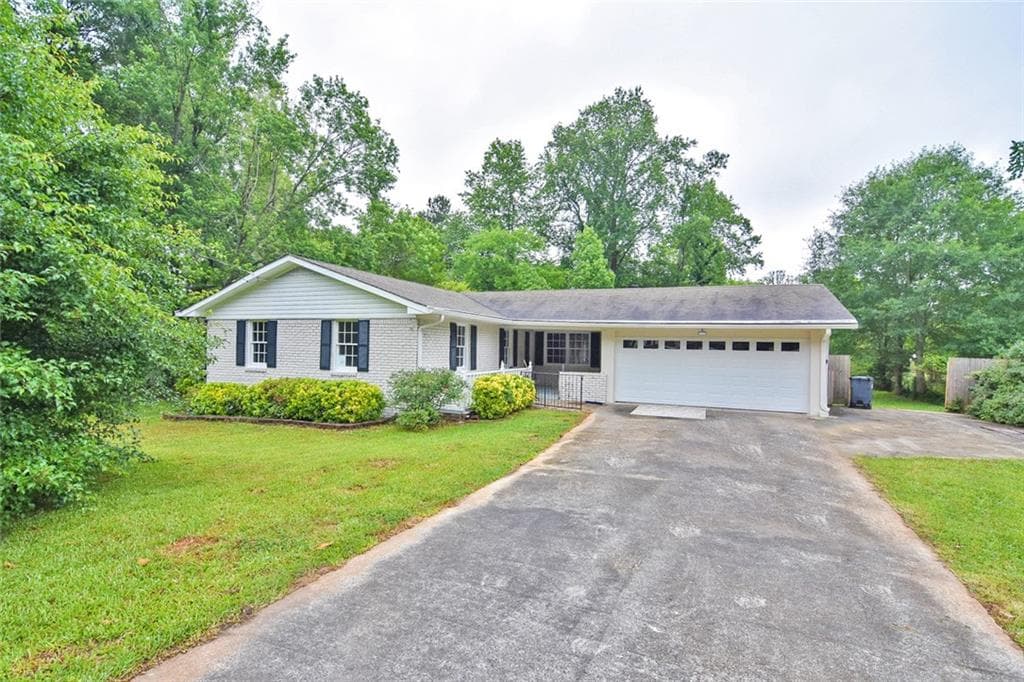 461 Foxfire Drive, Smyrna, GA 30082 — most recent listing photo