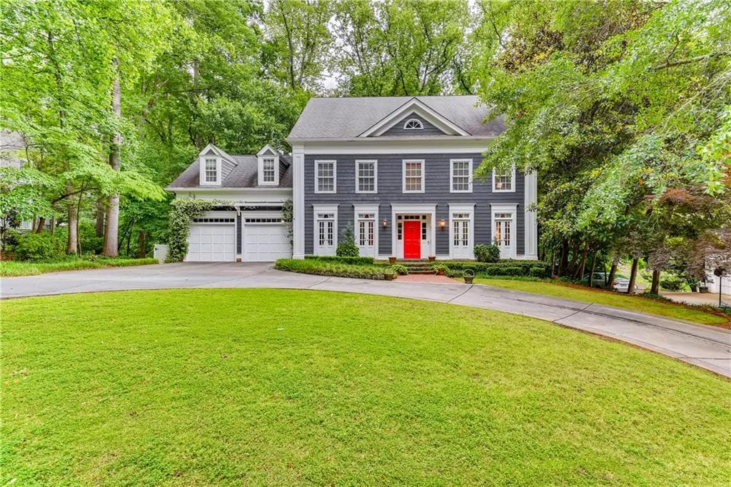 5 bedroom, 6 bathroom, 5,146 sq ft single family residence sold at 2629 Peachtree Battle Place, Atlanta, GA 30327