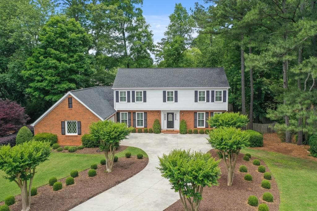 4931 Hampton Circle, Marietta, GA 30068 — most recent listing photo
