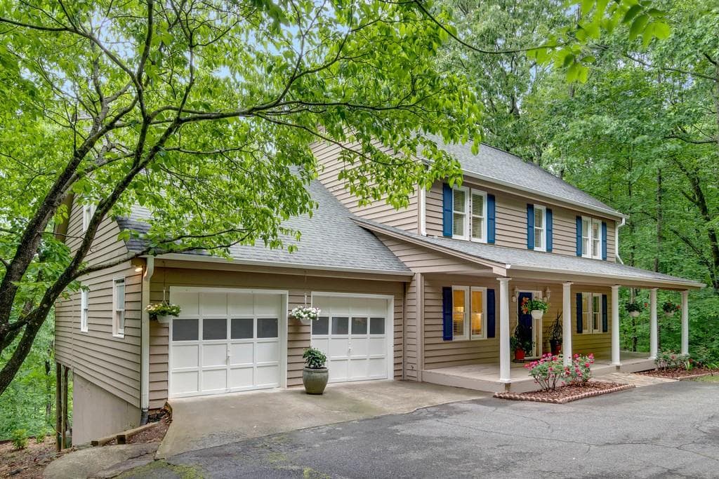 7075 Shadow Lane, Cumming, GA 30041 — most recent listing photo