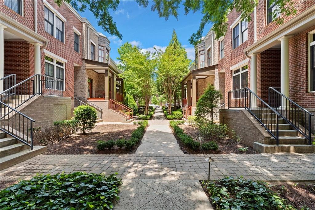 4694 Dogwood Alley, Dunwoody, GA 30338 — most recent listing photo