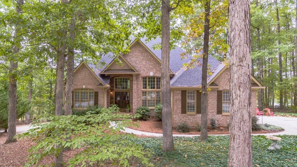 219 Glen Lake Drive, Hoschton, GA 30548 — most recent listing photo