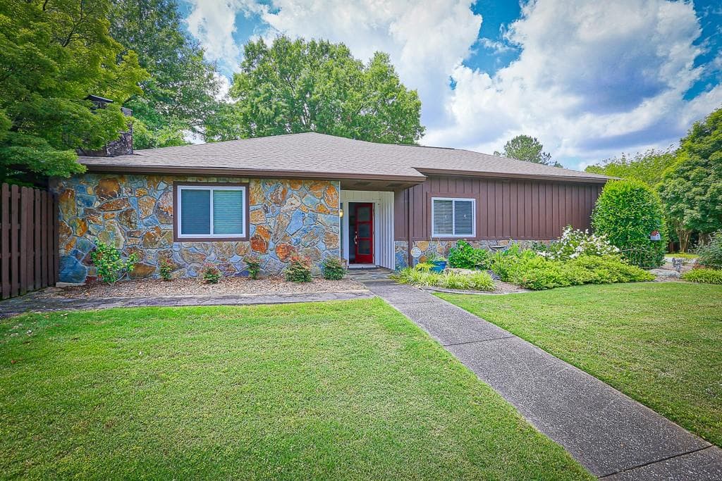 3797 Wimbledon Way, Peachtree Corners, GA 30092 — most recent listing photo