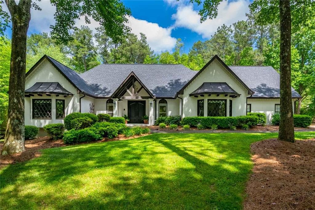 11855 King Road, Roswell, GA 30075 — most recent listing photo